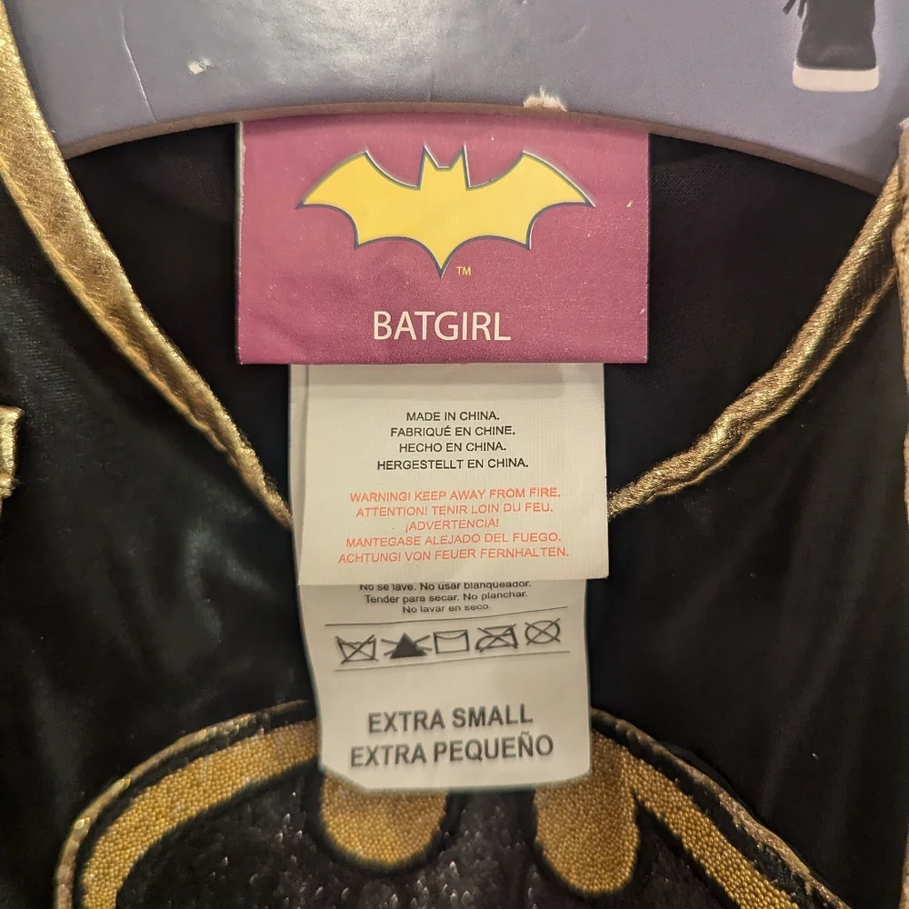 🔥🎃Batgirl Costume w Gold & Black Reversible Cape, Mask, Dress & Gauntlets NWT